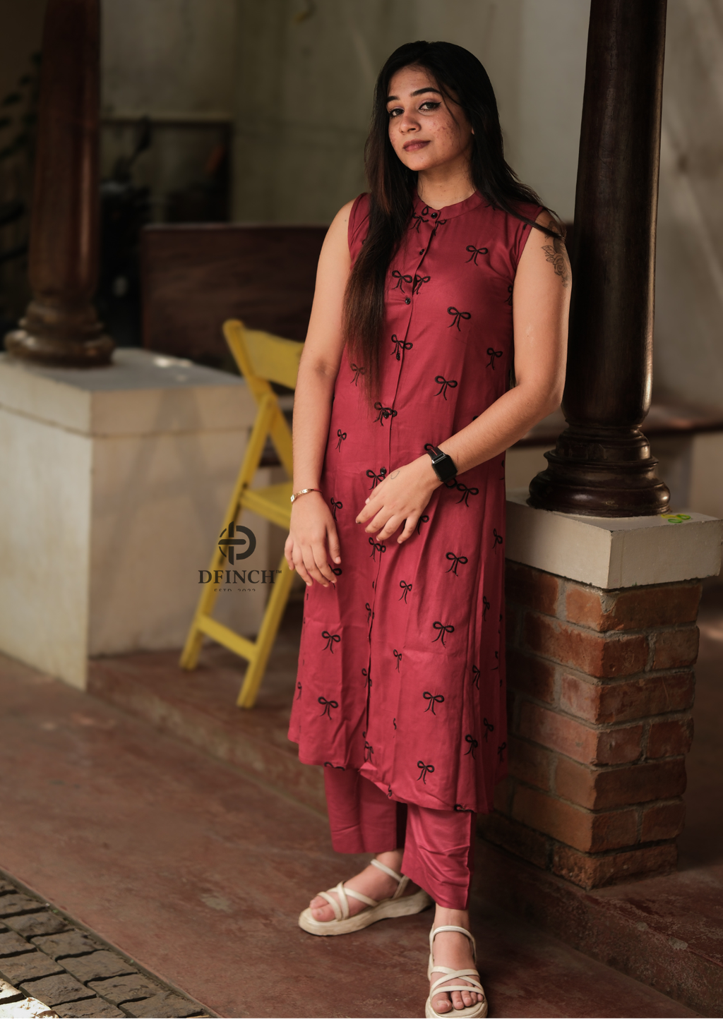 Modern Maroon Sleeveless Kurti Set with Button Neck | Women