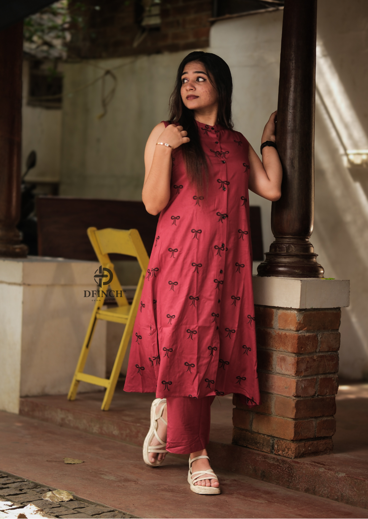 Modern Maroon Sleeveless Kurti Set with Button Neck | Women