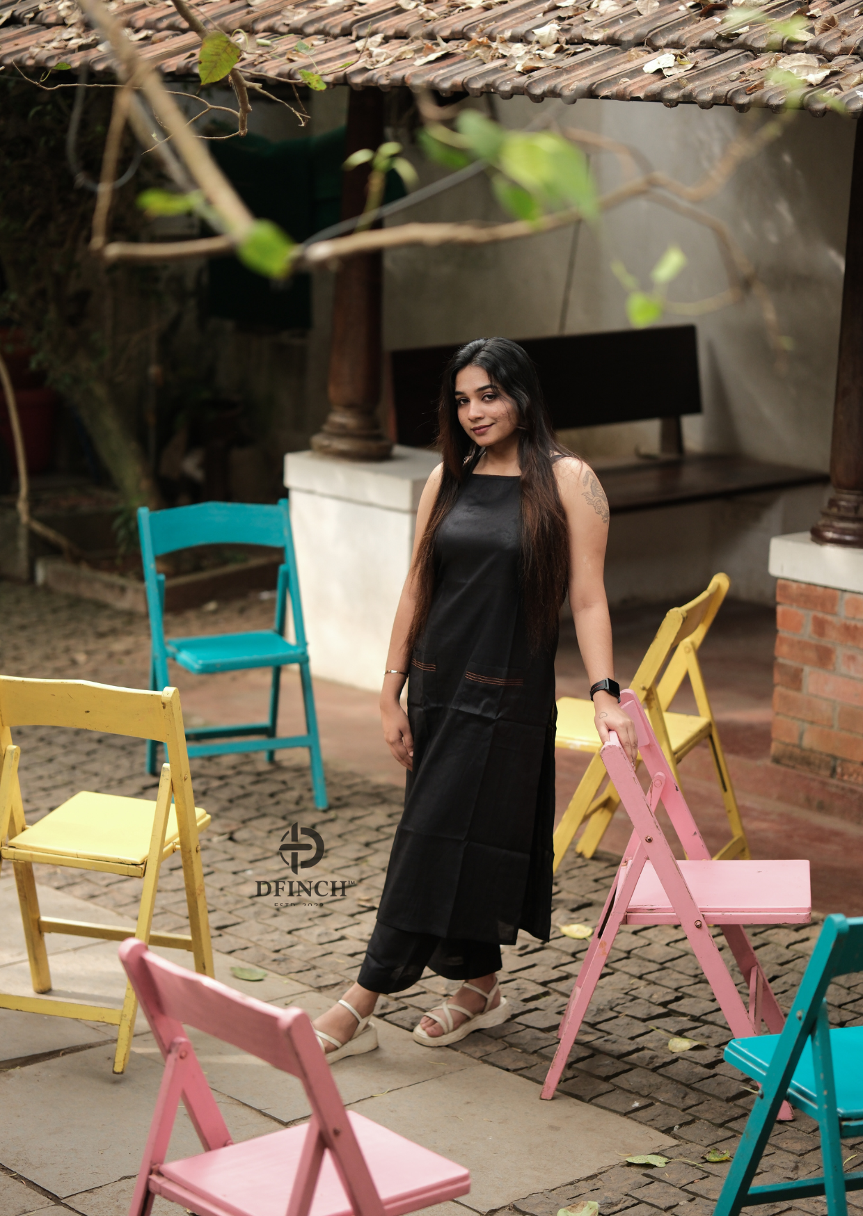 Women's Black Sleeveless Rayon Kurta With Palazzo Trousers