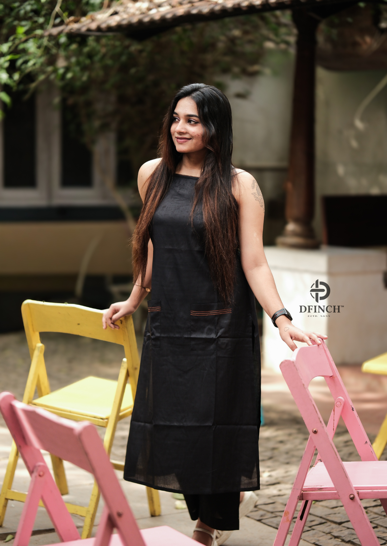 Women's Black Sleeveless Rayon Kurta With Palazzo Trousers