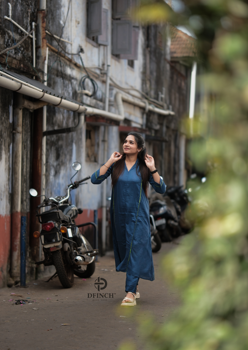 Simple Solid Blue Straight Kurti Set for Women | Dfinch