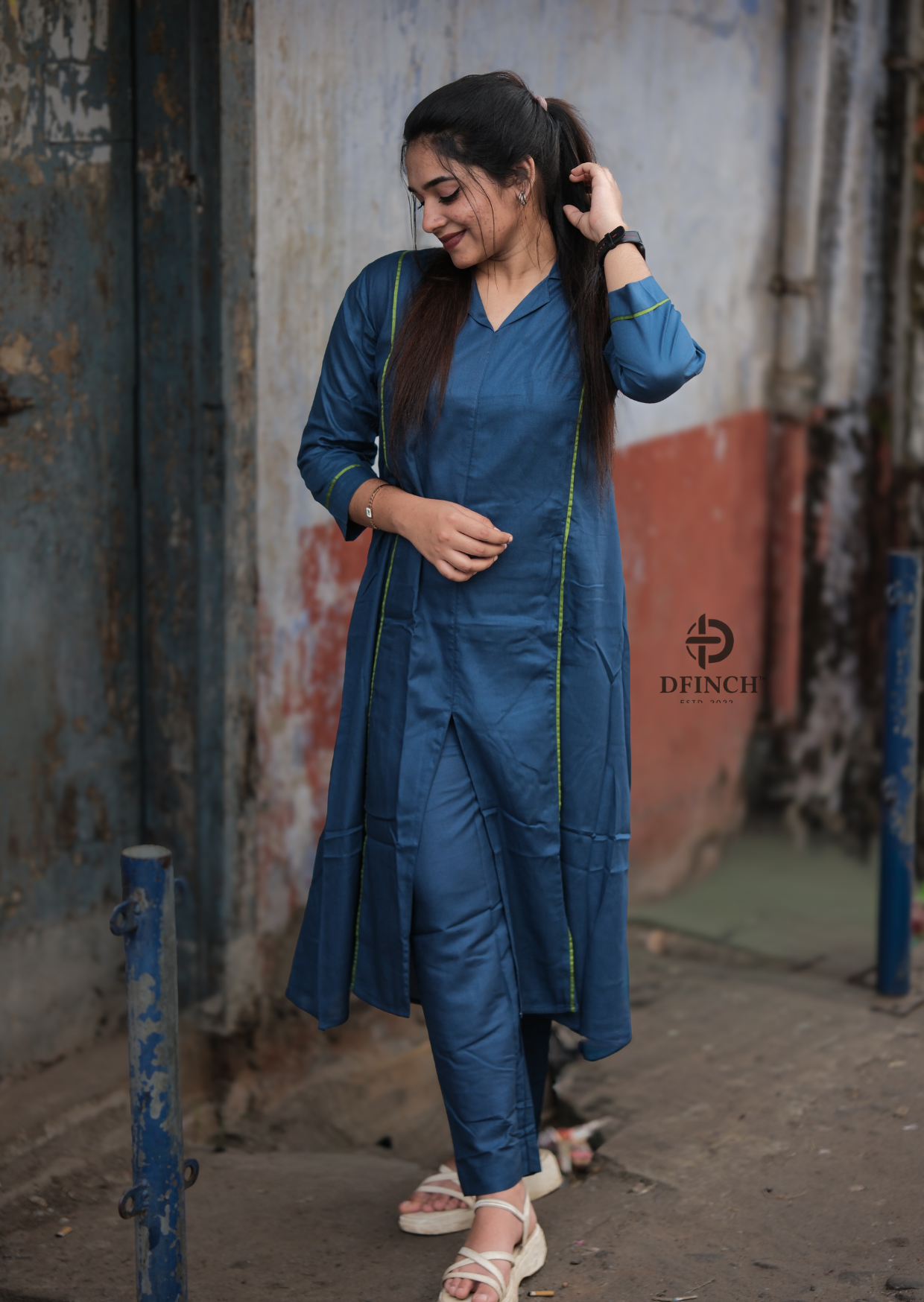 Simple Solid Blue Straight Kurti Set for Women | Dfinch